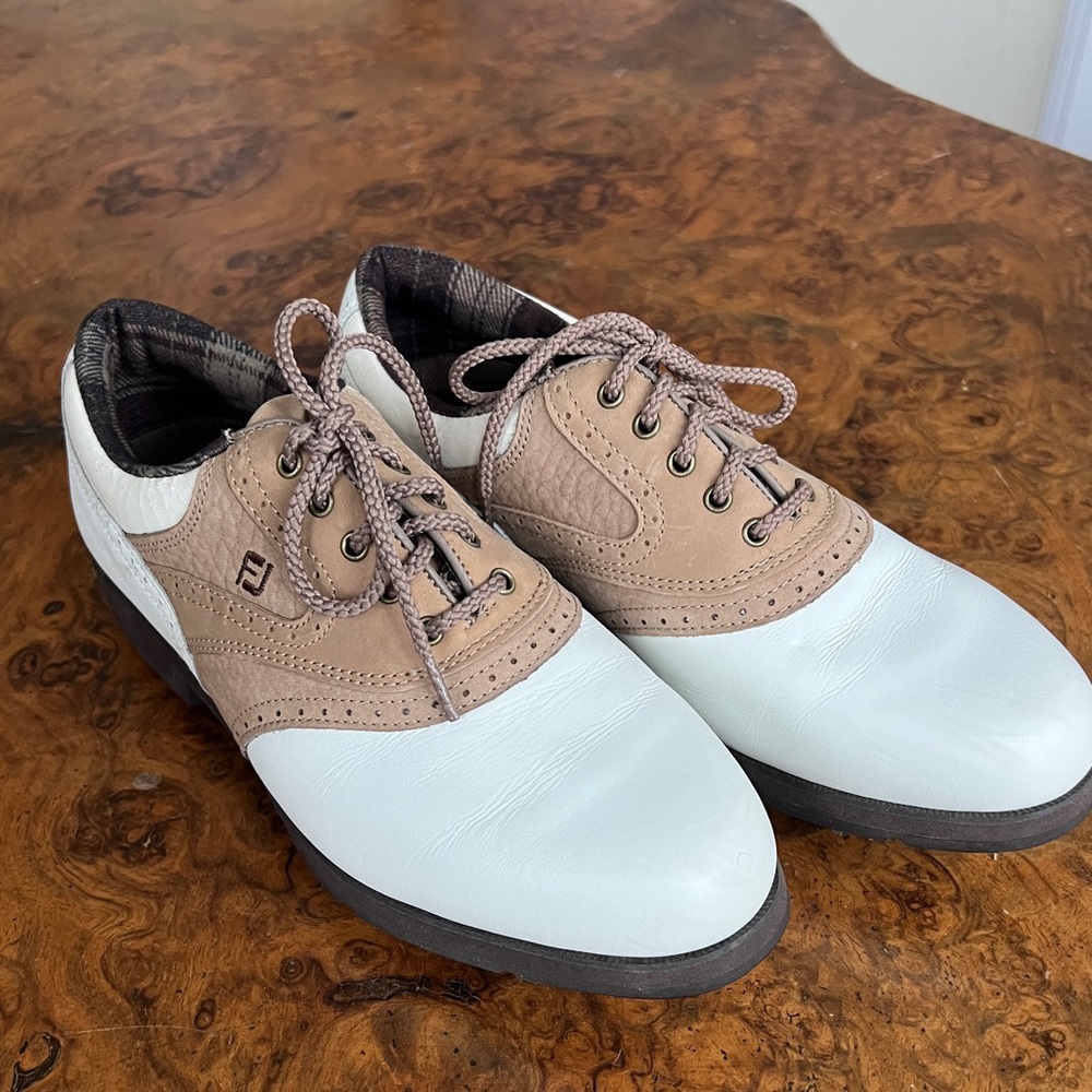 Footjoy soft Terrain 98308 Saddle Golf Shoes, Size 6M